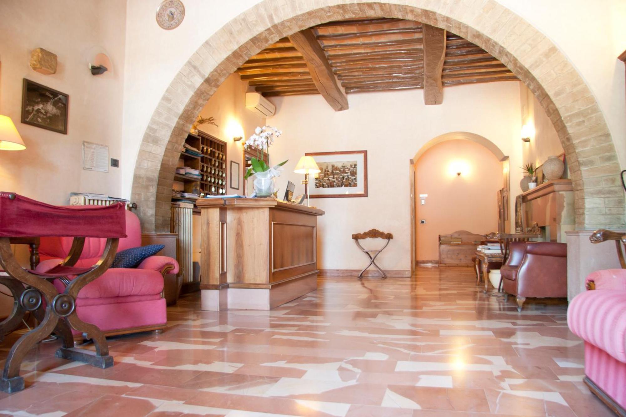 Hotel Porziuncola Assisi Bagian luar foto