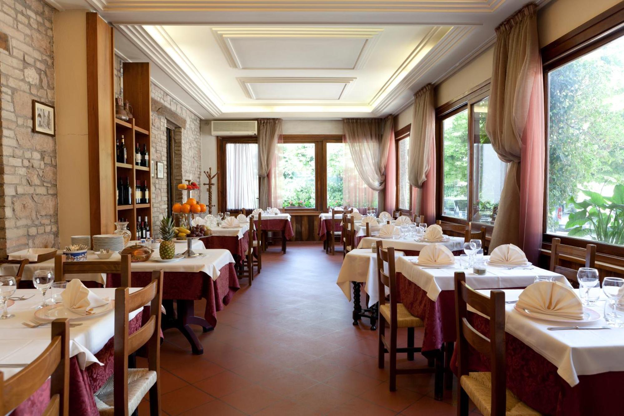 Hotel Porziuncola Assisi Bagian luar foto