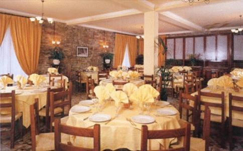 Hotel Porziuncola Assisi Bagian luar foto